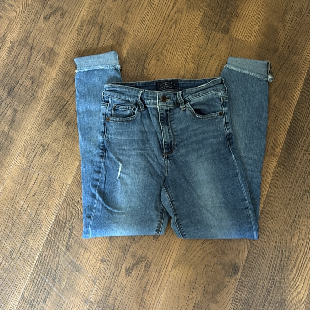 Lucky Brand woman’s  Denim Jeans